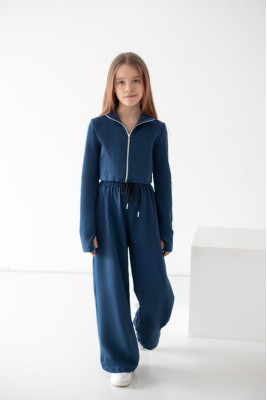 Костюм для дівчат